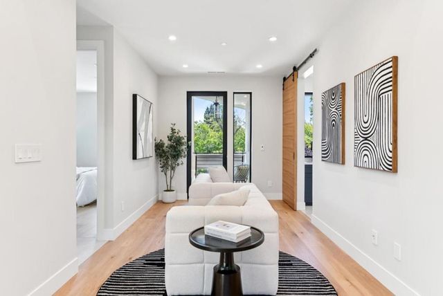 1599 Bonita Avenue, Mountain View, CA 94040