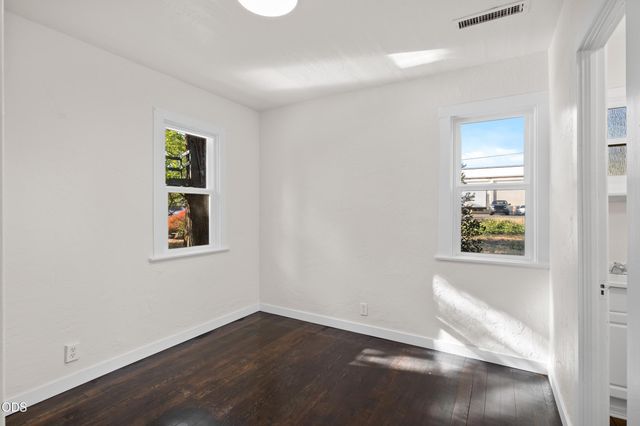 105 Maple Street, Phoenix, OR 97535