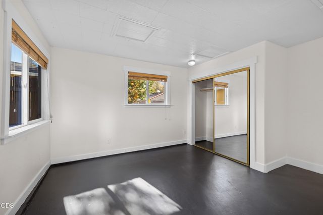 105 Maple Street, Phoenix, OR 97535