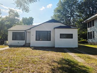 1000 S Church, Paris, TX 75460