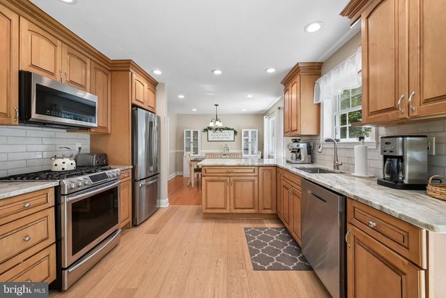 102 NANTICOKE TRL, Shamong, NJ 08088
