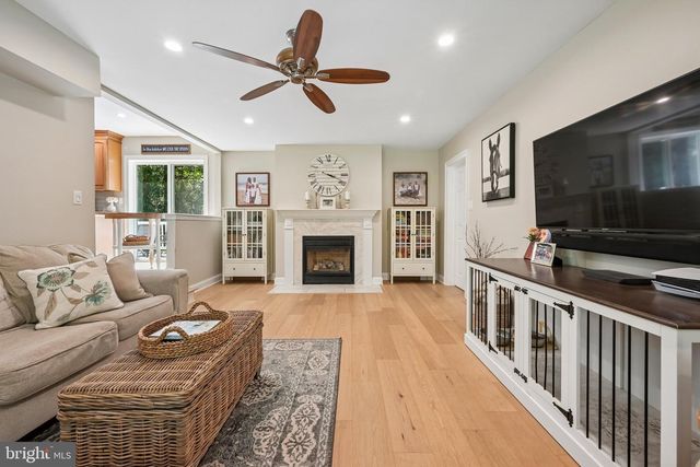 102 NANTICOKE TRL, Shamong, NJ 08088