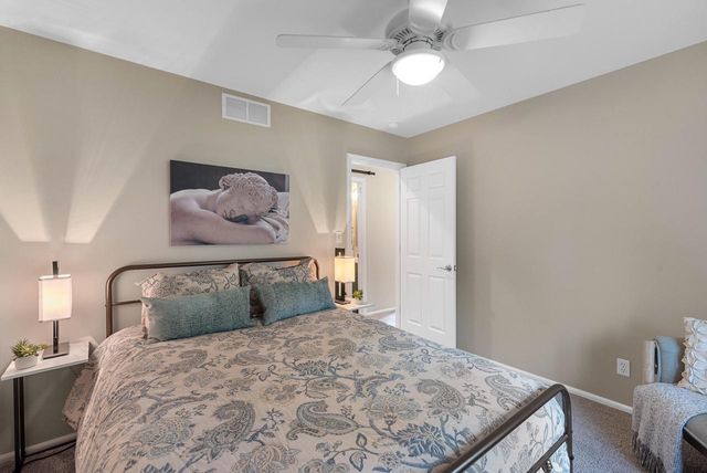 2480 Lionel COURT, Brookfield, WI 53045