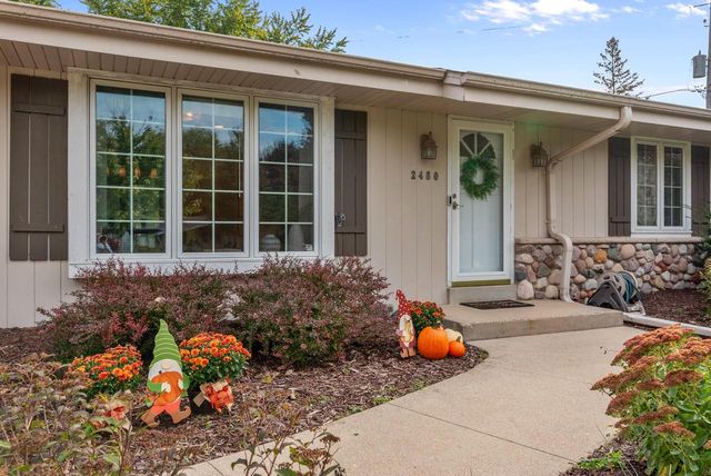 2480 Lionel COURT, Brookfield, WI 53045