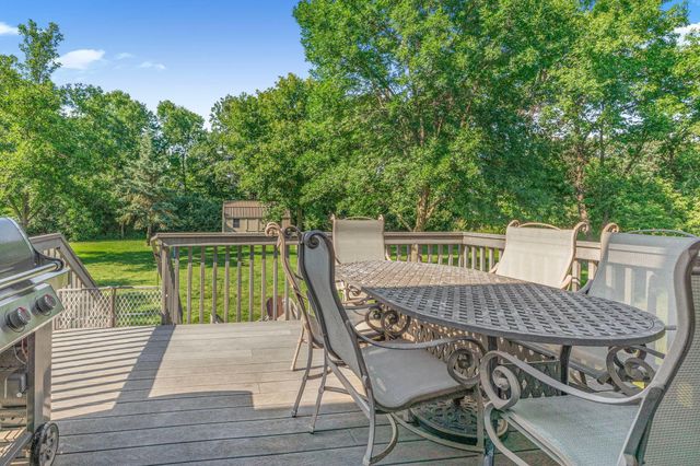 2161 Mill Pond Drive, Saint Cloud, MN 56303