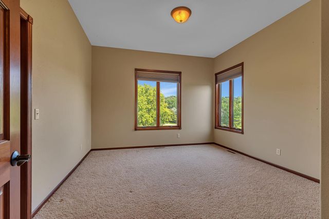 2161 Mill Pond Drive, Saint Cloud, MN 56303