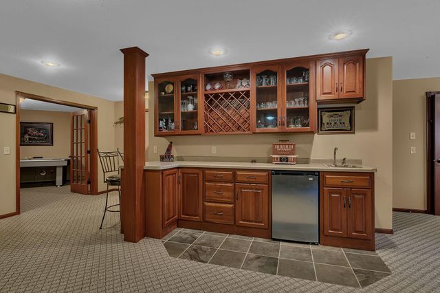 2161 Mill Pond Drive, Saint Cloud, MN 56303