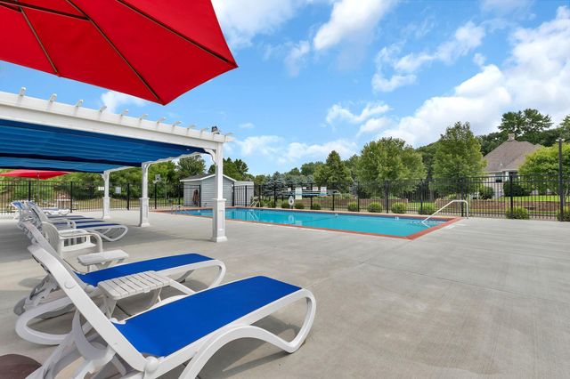 2161 Mill Pond Drive, Saint Cloud, MN 56303