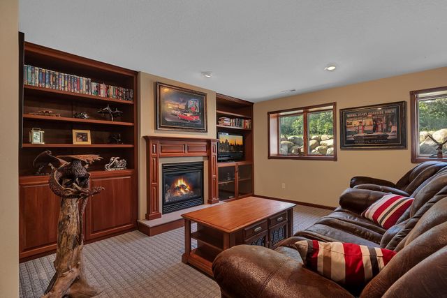 2161 Mill Pond Drive, Saint Cloud, MN 56303