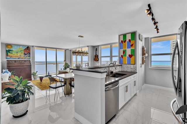 1155 Brickell Bay Drive 3211, Miami, FL 33131