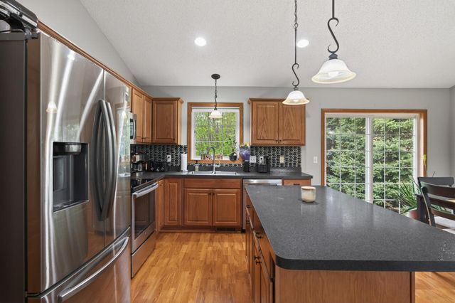 14611 Boxwood Path, Rosemount, MN 55068