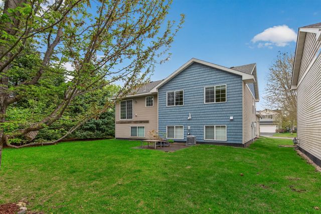 14611 Boxwood Path, Rosemount, MN 55068