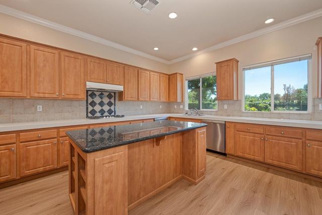 109 Tuscan Grove Ct, Roseville, CA 95747