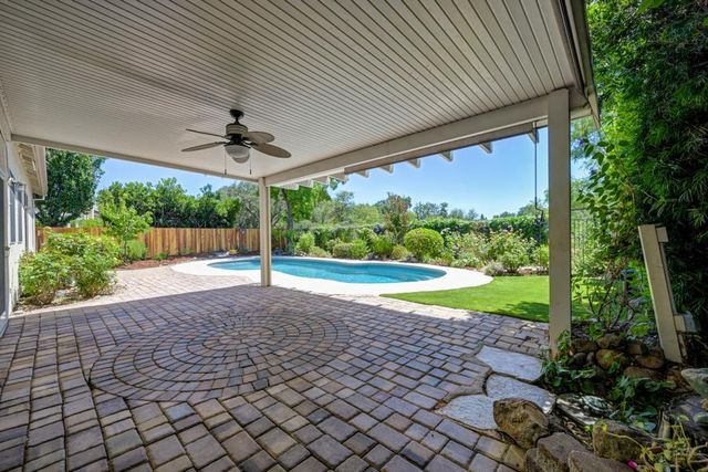 109 Tuscan Grove Ct, Roseville, CA 95747