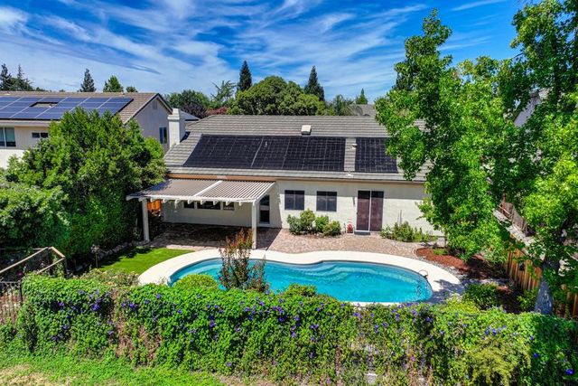 109 Tuscan Grove Ct, Roseville, CA 95747