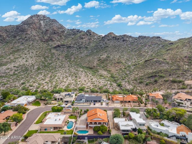 7242 N 23rd Place, Phoenix, AZ 85020