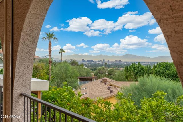 7242 N 23rd Place, Phoenix, AZ 85020