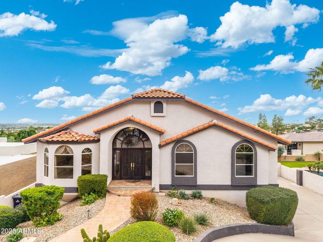 7242 N 23rd Place, Phoenix, AZ 85020