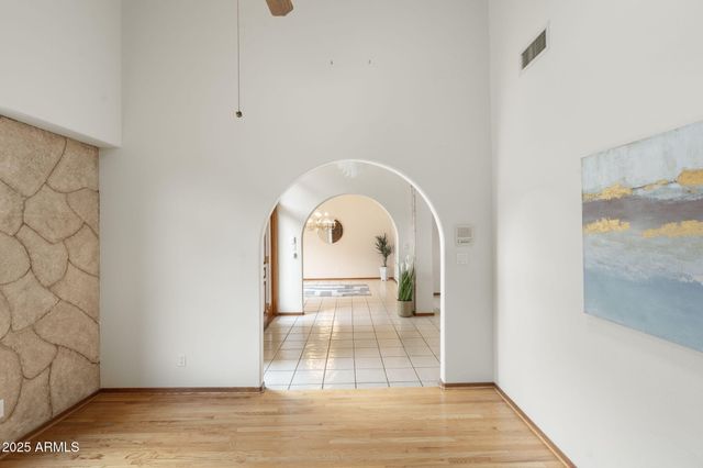 7242 N 23rd Place, Phoenix, AZ 85020