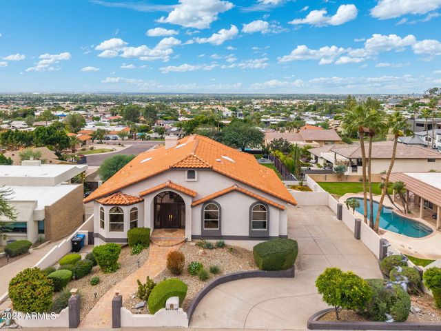 7242 N 23rd Place, Phoenix, AZ 85020