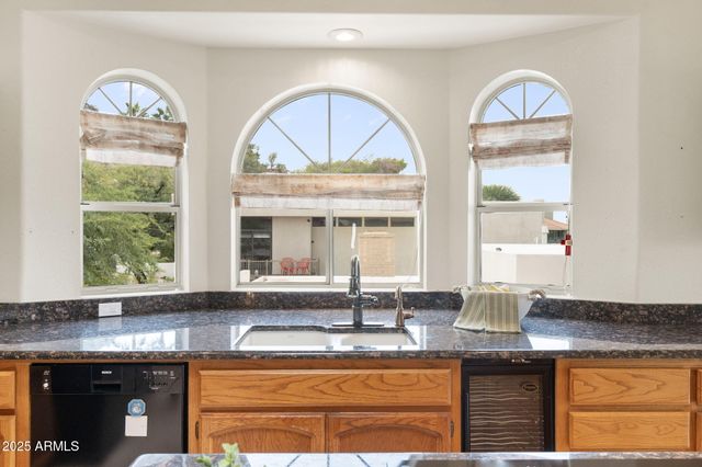 7242 N 23rd Place, Phoenix, AZ 85020