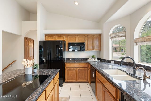 7242 N 23rd Place, Phoenix, AZ 85020