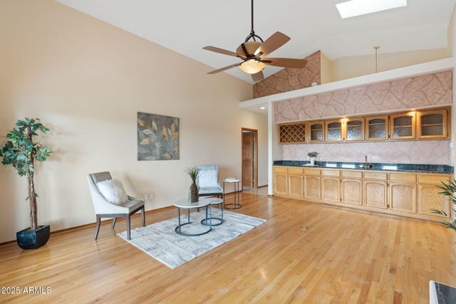 7242 N 23rd Place, Phoenix, AZ 85020