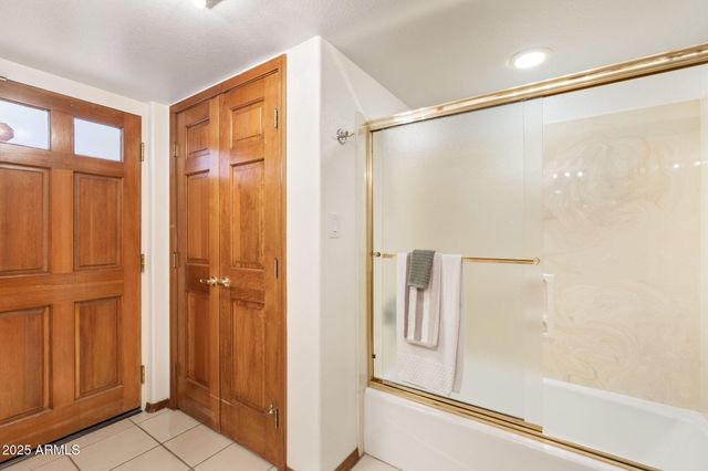 7242 N 23rd Place, Phoenix, AZ 85020