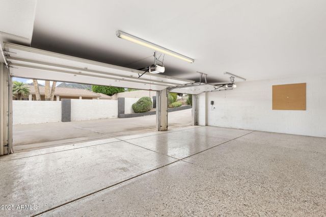 7242 N 23rd Place, Phoenix, AZ 85020