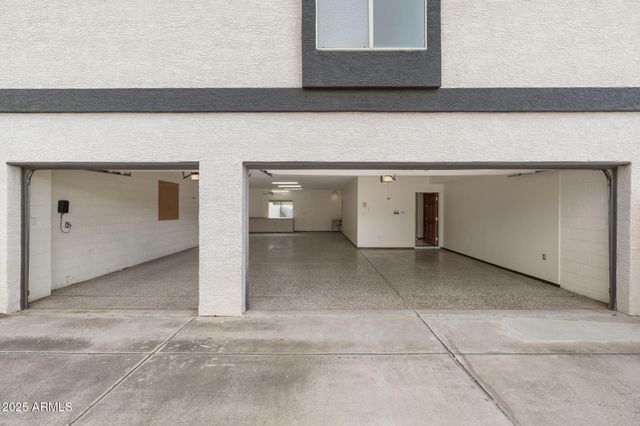 7242 N 23rd Place, Phoenix, AZ 85020