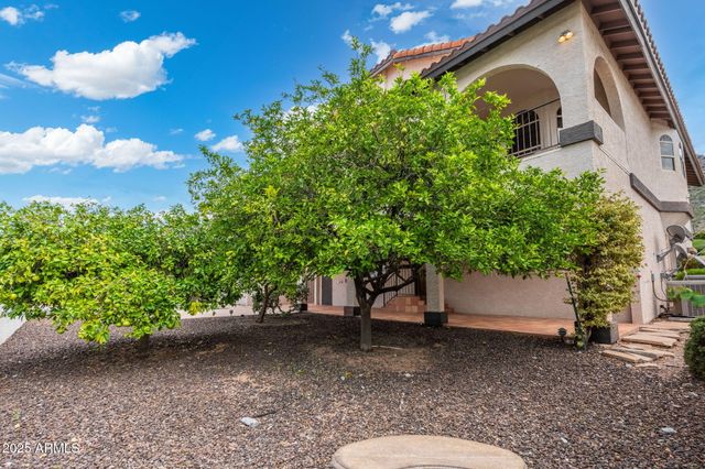 7242 N 23rd Place, Phoenix, AZ 85020