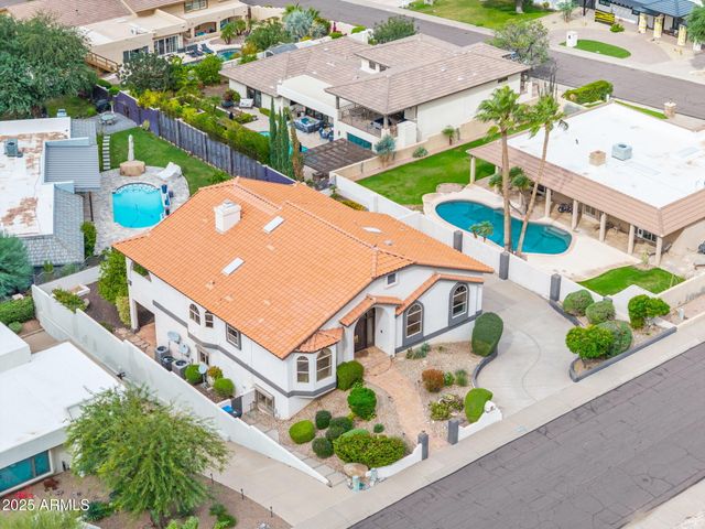 7242 N 23rd Place, Phoenix, AZ 85020