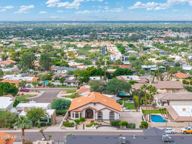 7242 N 23rd Place, Phoenix, AZ 85020