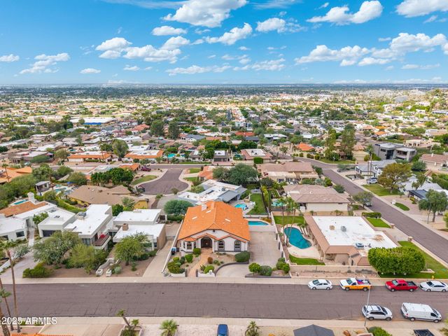 7242 N 23rd Place, Phoenix, AZ 85020