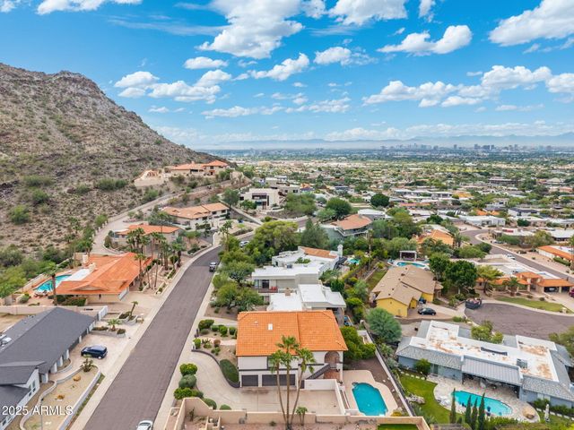 7242 N 23rd Place, Phoenix, AZ 85020