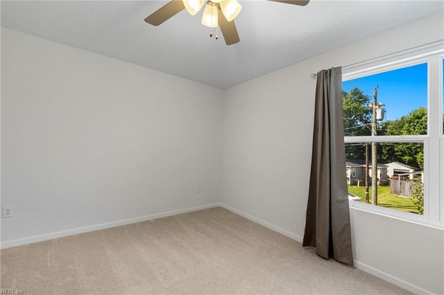 538 Draper DR, Norfolk, VA 23505