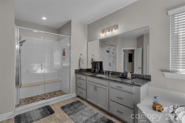 17810 Pawleys Plantation Lane 37, Charlotte, NC 28278