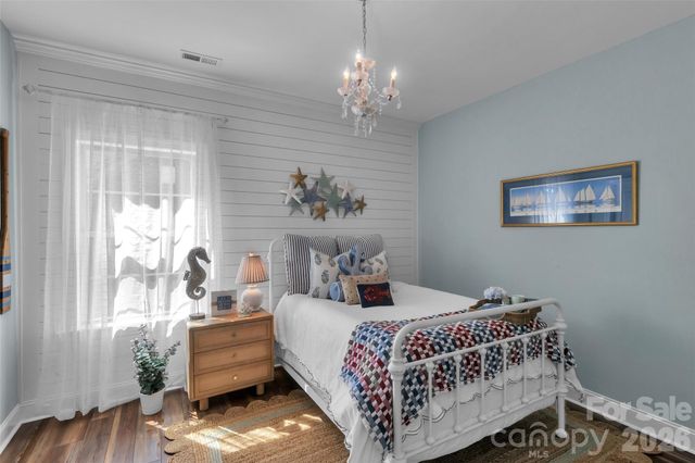 17810 Pawleys Plantation Lane 37, Charlotte, NC 28278