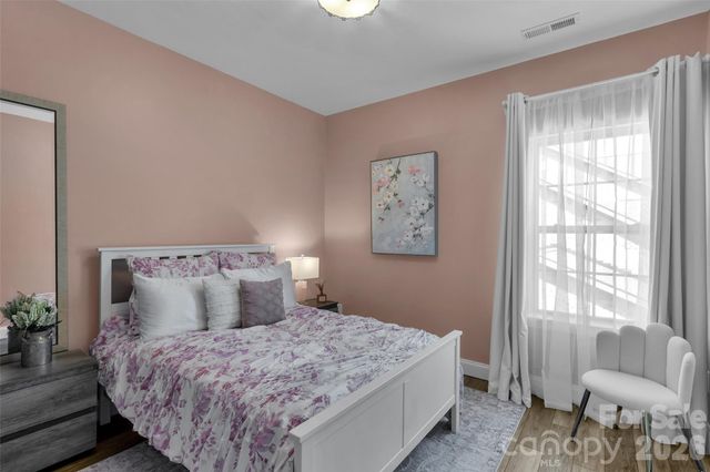 17810 Pawleys Plantation Lane 37, Charlotte, NC 28278