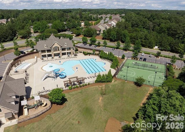 17810 Pawleys Plantation Lane 37, Charlotte, NC 28278