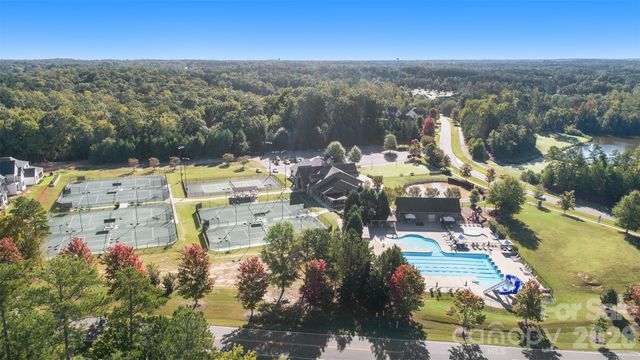 17810 Pawleys Plantation Lane 37, Charlotte, NC 28278