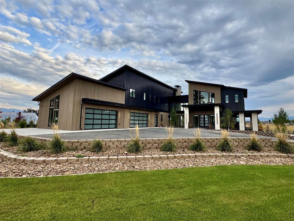 235 Placid Drive, Kalispell, MT 59901