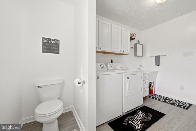 96 LADY BUG LN, Kearneysville, WV 25430
