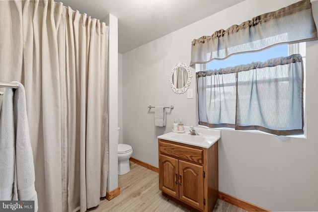96 LADY BUG LN, Kearneysville, WV 25430