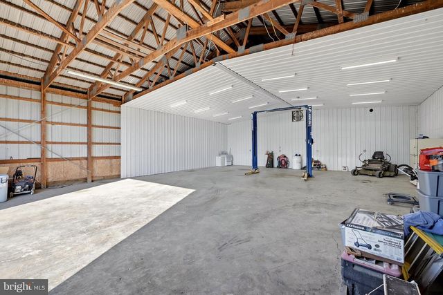96 LADY BUG LN, Kearneysville, WV 25430