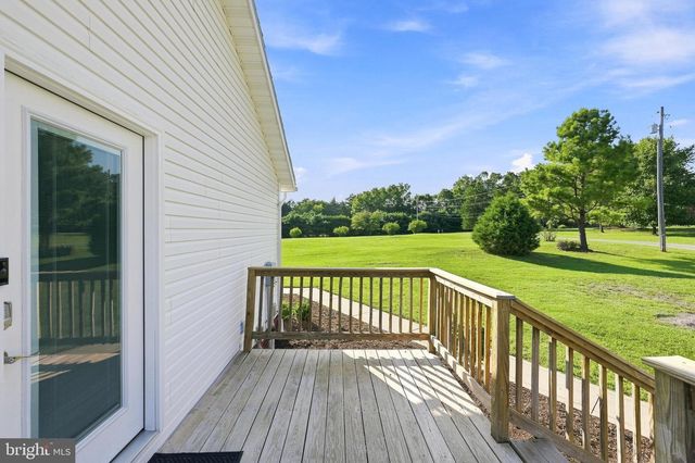96 LADY BUG LN, Kearneysville, WV 25430
