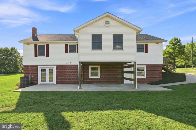 96 LADY BUG LN, Kearneysville, WV 25430