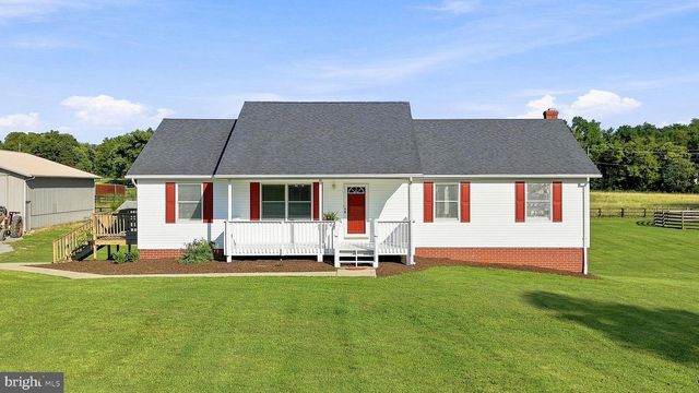 96 LADY BUG LN, Kearneysville, WV 25430