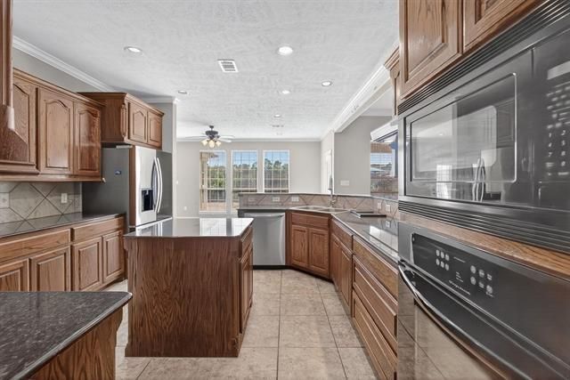 6375 Ellington Lane, Beaumont, TX 77706