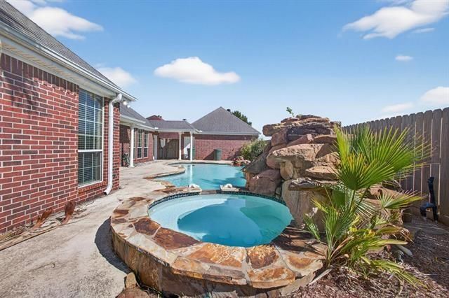 6375 Ellington Lane, Beaumont, TX 77706